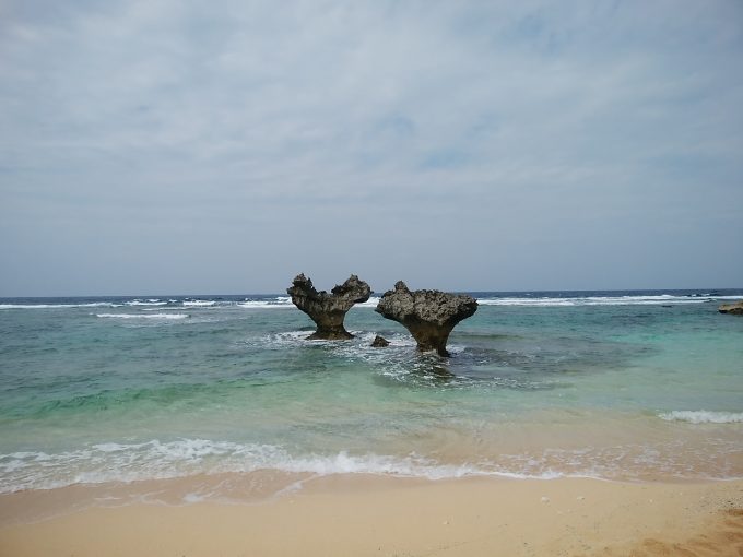 【沖縄】絶景の古宇利島へ！古宇利大橋と”恋の島”のハートロック