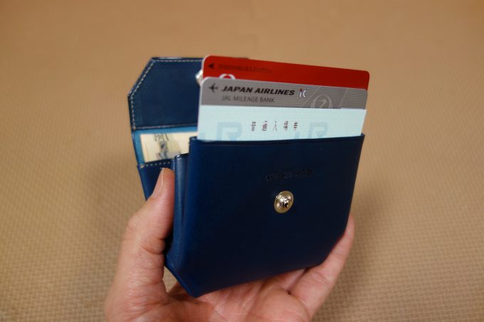 ATELIER Hab（アトリエハブ）折り畳み財布　カードホルダー